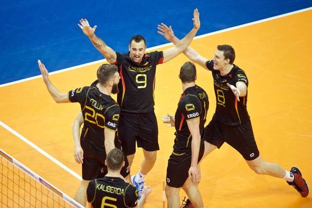 Volleyball Berlin 05.01.2016 European Continental Olympic Qualification Tournament Männer Herren Belgien (BEL) - Deutschland (GER) Jubel Deutschland György Grozer (Deutschland, No.09) Lukas Immanuel Kampa (Deutschland, No.11) Marcus Böhme (Deutschland, No.08) Philipp Collin (Deutschland, No.20) Denys Kaliberda (Deutschland, No.06) Christian Fromm (Deutschland, No.01)