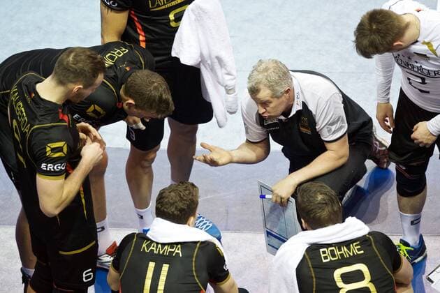 Volleyball Berlin 05.01.2016 European Continental Olympic Qualification Tournament Männer Herren Belgien (BEL) - Deutschland (GER) Vital Heynen (Deutschland, Trainer)