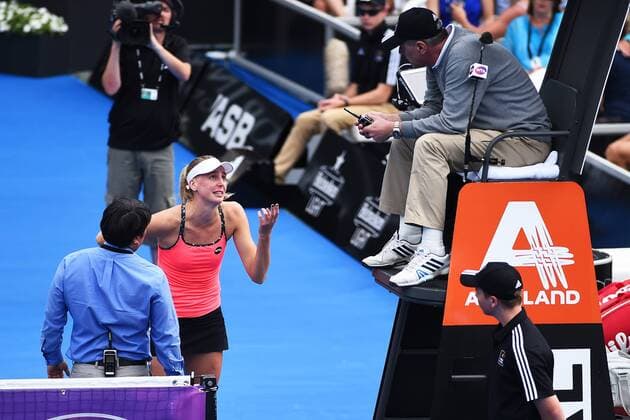 06.0.2016. Auckland, New Zealand. Naomi Broady (GBR) appeals to the chair umpire for a wrong call during Day 3 of the 2016 ASB Classic Womens. ASB Tennis Centre, Auckland, New Zealand. Wednesday 6 January 2016. xChrisxSymesx  ActionPlus11694315