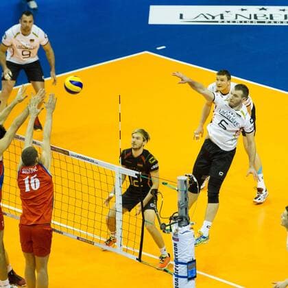 Berlin Angriff Denys Kaliberda ( 6, Deutschland Germany) ; 2016 CEV Volleyball European Olympic Qualification Berlin, Max-Schmeling-Halle, Berlin Deutschland Germany, 20160106 Partie (match): Deutschland gegen Serbien (Germany vs Serbia) ; Copyright: Wuechner Eibner-Pressefoto EP_NWR