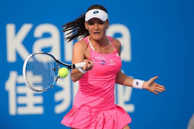 SHENZHEN, CHINA - JANUARY 07: (CHINA OUT) Agnieszka Radwanska of Poland returns a shot against Wang Qiang of China in quarter finals match during Day five of 2016 WTA Tennis Damen Shenzhen Open at Longgang Sports Center on January 7, 2016 in Shenzhen, Guangdong Province of China.  CFP477886464 