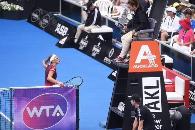 07.0.2016. Auckland, New Zealand. Kirsten Flipkins (BEL) talks to the chair umpire on Quarter Finals Day at the ASB Classic Tennis Women s tournament. ASB Tennis Centre, Stanley st, Auckland, New Zealand. Thursday 7 January 2016. xAndrewxCornagax  ActionPlus11694601
