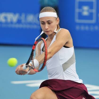 SHENZHEN, CHINA - JANUARY 08: (CHINA OUT) Alexandra Krunic of Serbia returns a shot with Cagla Buyukakcay of Turkey against Xu Yifan and Zheng Saisai of China in Women s doubles semi-final match during Day six of 2016 WTA Tennis Damen Shenzhen Open at Longgang Sports Center on January 8, 2016 in Shenzhen, Guangdong Province of China.  CFP477926673 
