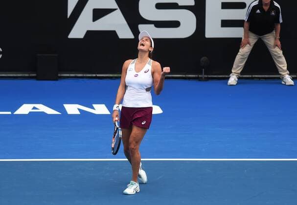 08.01.2016. Auckland, New Zealand. Julia Goerges (GER) wins her semi final over Tamira Paszek (AUT) on Semi Finals Day at the ASB Classic Tennis Women s tournament. ASB Tennis Centre, Stanley st, Auckland, New Zealand. xAndrewxCornagax .x  ActionPlus11694752