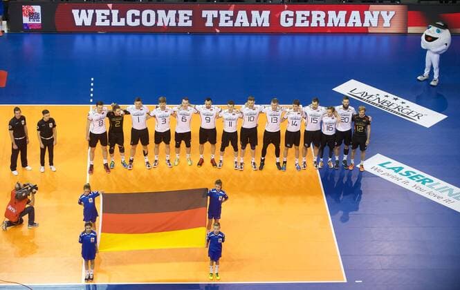 Volleyball Berlin 09.01.2016 European Continental Olympic Qualification Tournament Männer Herren Deutschland (GER) - Russland (RUS) Team Deutschland