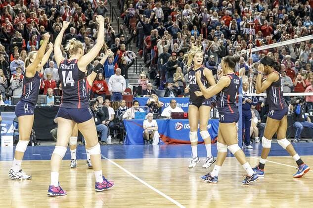 January 09, 2016 - Lincoln, NE U.S. - Team United States celebrates on the final point of their NORCECA Women s Continental Olympic Qualification Tournament match between United States and Dominican Republic at Pinnacle Bank Arena in Lincoln, NE...Attendance: 10,213.United States won 25-19, 25-19 and 25-18. 2016 Women s NORCECA Continental Olympic Qualification Tournament: United States vs Dominican Republic JAN 09 - ZUMAc04_