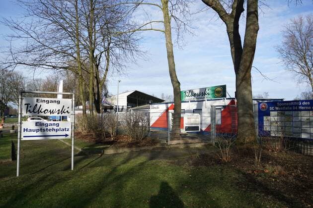 Fußball, Stadiongeschichte Westfalia Herne 09.01.2016, Stadion am Schloss Strünkede in Herne, Tilkowski Vereinsheim des SC Westfalia 04 Herne,