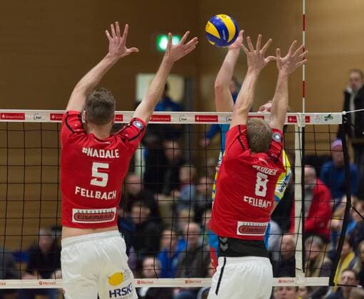 09.01.2016 - Volleyball - 2. Bundesliga Süd Männer - Saison 2015 2016 - SV Schwaig - ASV Dachau - MWei - Valentino Nadale (5, SV Fellbach ) und Patrick Köder (8, SV Fellbach )