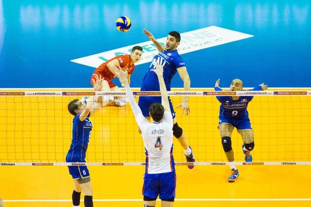 Berlin Attack Angriff NicolasLe Goff ( 14, Frankreich France); 2016 CEV Volleyball European Olympic Qualification Berlin, Max-Schmeling-Halle, Berlin Deutschland Germany, 20160110 Partie (match): Finale Frankreich gegen Russland (1st place match Final France vs Russia); Copyright: Wuechnerx xEibner-Pressefoto EP_nwr