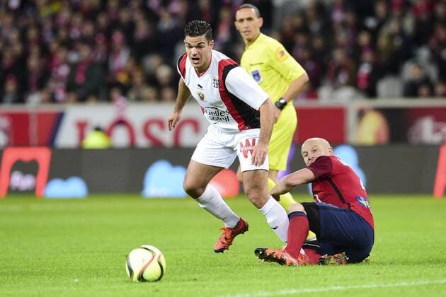 BALMONT Florent (Losc) vs BEN ARFA Hatem (Nice) - Fussball Frankreich, Ligue 1, Lille OSC vs. OGC Nice - 10 01 2016 JBAutissier Panoramic 