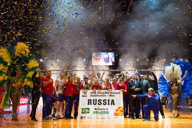10.01.2016, Max Schmeling Halle, Berlin Volleyball, Olympiaqualifikation, Finale, Frankreich (FRA) vs. Russland (RUS) Sieger Russland Siegerfoto
