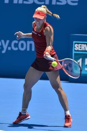11.01.16 Sydney, Australia. Angelique Kerber (GER) in action against Elina Svitolina (UKR) during their womens singles match on day 2 at the Apia International Sydney. xNigelxOwenx  ActionPlus11695992