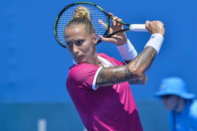 11.01.16 Sydney, Australia. Polona Hercog (SLO) in action against Sabine Lisicki (GER) during their womens singles match on day 2 at the Apia International Sydney. xNigelxOwenx  ActionPlus11696015