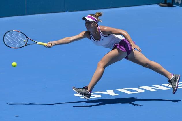 11.01.16 Sydney, Australia. Elina Svitolina (UKR) in action against Angelique Kerber (GER) during their womens singles match on day 2 at the Apia International Sydney. xNigelxOwenx  ActionPlus11695979