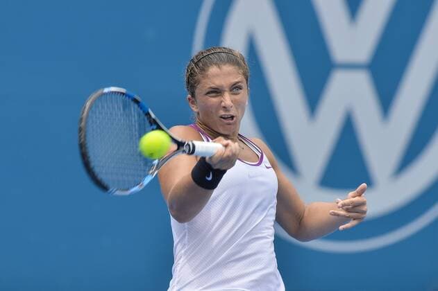 12.01.16 Sydney, Australia. Sara Erranti (ITA) in action against Jelena Jankovic (SRB) during their womens singles match on day 3 at the Apia International Sydney. Errani won the match 7-6,7-6. xNigelxOwenx  ActionPlus11696282