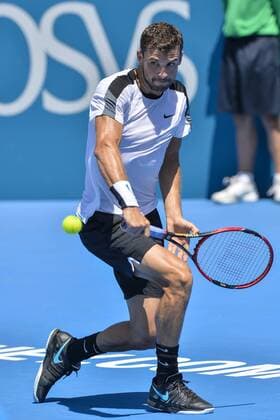 Tennis, APIA International Sydney 13.01.16 Sydney, Australia. Grigor Dimitrov (BUL) in action against Pablo Cuevas (URU) during their mens singles match on day 4 at the Apia International Sydney. Dimitrov won the match 7-5,6-4. xNigelxOwenx  ActionPlus11696516