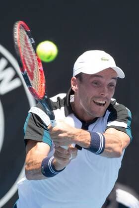 13.01.2016. Auckland, New Zealand. Spain s Roberto Bautista Agut plays United States Donald Young in a singles match on Day 3 at the ASB Classic Tennis Men s Tournament, ASB Tennis Arena, Auckland, New Zealand, Wednesday, January 13, 2016. xDavidxRowlandx  ActionPlus11696649