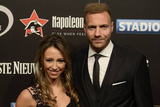 - LINT, BELGIUM: Shana Sonck and Gent s Laurent Depoitre pictured on the red carpet ahead of the 62nd edition of the Golden Shoe award ceremony, Wednesday 13 January 2016, in Lint AED studio. The Golden Shoe (Gouden Schoen Soulier d Or) is an award for the best soccer player of the Belgian Jupiler Pro League championship during the year 2015. DIRKxWAEM  x04772729x