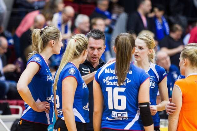 Stuttgart Guillermo Hernandez (Headcoach Trainer Stuttgart); 1. Volleyball Bundesliga Damen, SCHARRena, Stuttgart Deutschland Germany, 20160113; Spiel: Allianz MTV Stuttgart gegen Ladies in Black (PTSV) Aachen; Copyright: Wuechner Eibner-Pressefoto EP_NWR