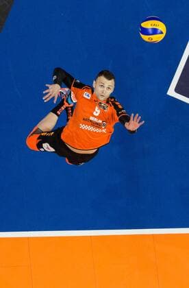 Berlin, Deutschland, 13.01.2016: Volleyball Bundesliga Saison 2015 2016 - Berlin Recycling Volleys - SVG Lueneburg Lüneburg. Paul Lotman (BR Volleys 9)