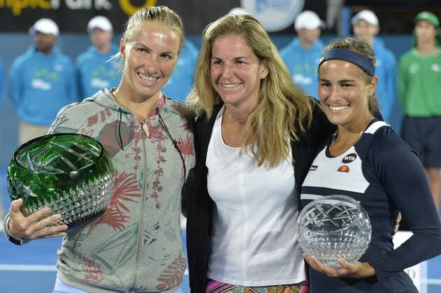 15.01.16 Sydney, Australia. Winner Svetlana Kuznetsova (RUS) , Arantxa Sanchez Vicario and runner up Monica Puig (PUR) after the singles final on day 6 at the Apia International Sydney. Kznetsova won the final 6-0,6-2. xNigelxOwenx  ActionPlus11697017