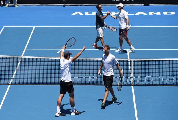 16.01.2016. Auckland, New Zealand. Mate Pavic and Michael Venus (R) celebrate after winning the doubles final on finals day at the ASB Classic Tennis Men s tournament. ASB Tennis Centre, Stanley st, Auckland, New Zealand. Saturday 16 January 2016. xAndrewxCornagax  ActionPlus11697588