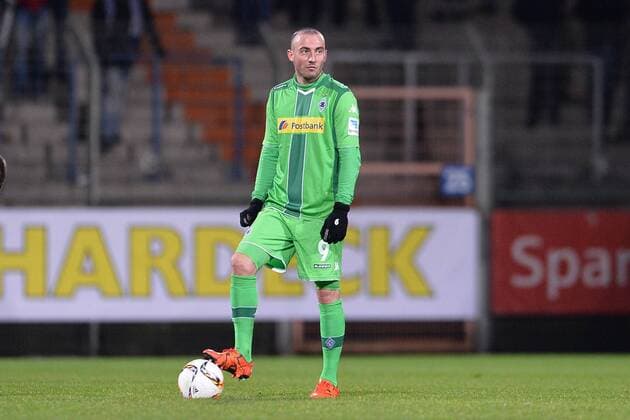 Fußball Testspiel VfL Bochum - Borussia Moenchengladbach am 16.01.2016 im rewirpowerSTADION in Bochum Josip Drmic ( Mönchengladbach ) am Ball. Foto: osnapix tt