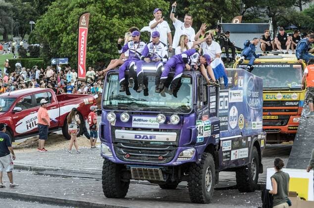 543 Vick Versteijnen - AndrÈ Van Der Sande - Frank Van Weerdenb , Finish podium Rosario 16-1-2016 , Le Dakar 2016 xVIxxIVx 4839519