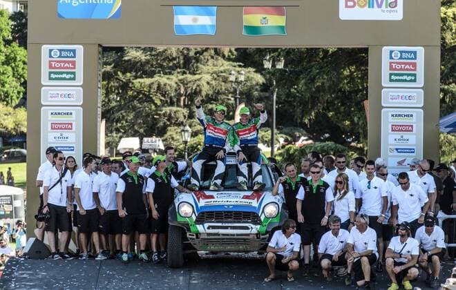 306 Erik Van Loon - Wouter Rosegaar (NLD) MINI Van Loon Racing C , Finish podium Rosario 16-1-2016 , Le Dakar 2016 xVIxxIVx 4839524