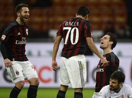 Fußball, AC Milan - AC Florenz Carlos Bacca Milan 1-0 Giacomo Bonaventura and Andrea Bertolacci. Celebration goal Milano 17-01-2016 Stadio Giuseppe Meazza - Football Calcio Serie A AC Milan vs AC Florenz. giuseppexceleste