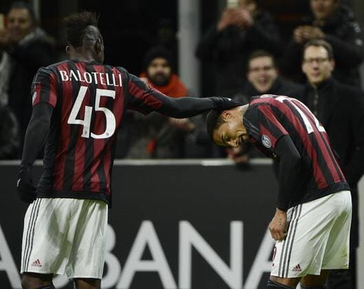 Torjubel Kevin-Prince Boateng Milan 2-0 mit Mario Balotelli. Celebration goal Milano 17-01-2016 Stadio Giuseppe Meazza - Football Calcio Serie A Milan - Fiorentina. giuseppexceleste