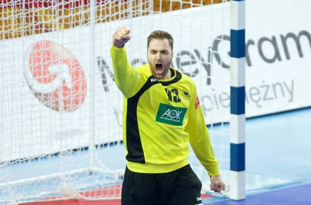 Handball Wroclaw Breslau 18.01.2016 Europameisterschaft der Herren Vorrunde Gruppe C Deutschland (GER) - Schweden (SWE) Andreas Wolff (Deutschland, TW, No.33) Jubel