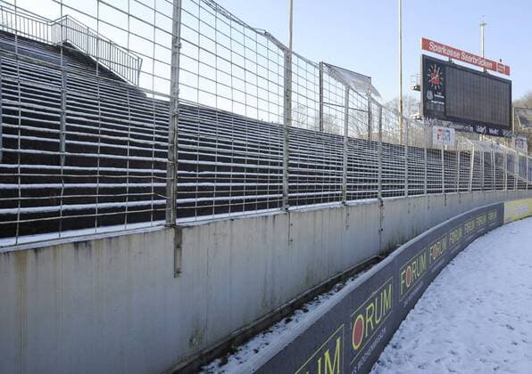 Fußball, Stadiongeschichte 1. FC Saarbrücken Die Sanierung des Ludwigsparkstadions hat begonnen. Sportdezernent besichtigt am Mittwoch (20.01.2016) die ersten Bauarbeiten.