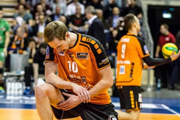 Enttäuschung bei Sebastian Kühner Kuehner (BRVolleys 10) GER, Berlin, Volleyball, Europa, CEV, Champions League, Saison 2015 2016, Gruppenphase, 20.01.2016, Max-Schmeling-Halle, Berlin Recycling Volleys - Belogorie Belgorod