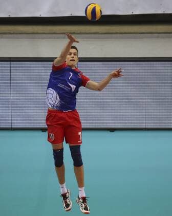 Frankfurt am Main Jannis Hopt (United, 7) beim Aufschlag Copyright: Roskaritzx Eibner-Pressefoto EP_rrz