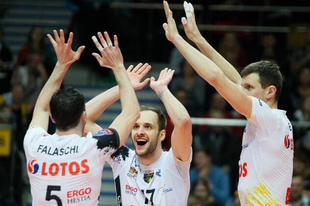 Gdynia, Gdynia Arena 21.01.2016 PLUSLIGA PLPS Lotos Trefl Gdansk vs DHL Modena CEV VOLLEYBALL CHAMPIONS LEAGUE GAME Lotos Trefl Gdansk vs DHL Modena NZ jubel celebration , milosz hebda , -  20160121_IG_1700_929_FIG