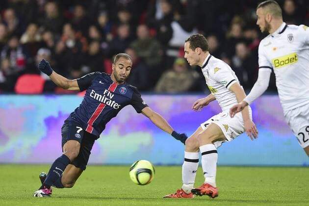 Lucas Moura (PSG) FOOTBALL : PSG vs SCO Angers - L1 - Paris - 23 01 2016 JBAutissier Panoramic 