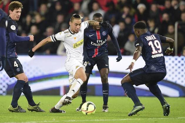 KETKEOPHOMPHONE Billy (Angers) FOOTBALL : PSG vs SCO Angers - L1 - Paris - 23 01 2016 JBAutissier Panoramic 
