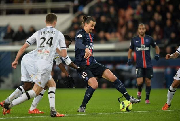 Zlatan Ibrahimovic (psg) FOOTBALL : Paris SG vs Angers - Ligue 1 - 23 01 2016 AnthonyBIBARD FEP Panoramic 
