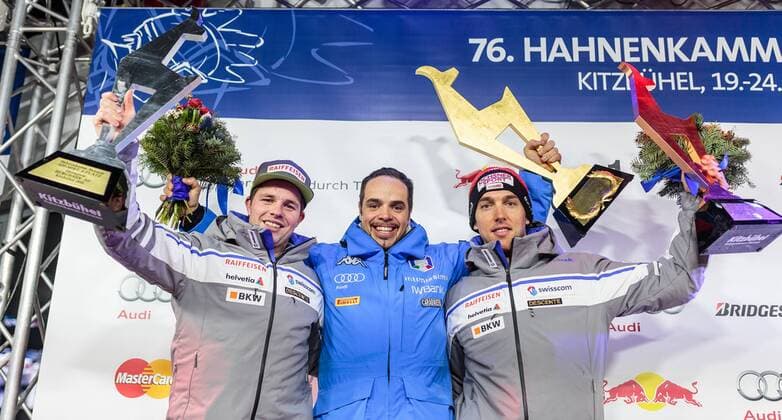 Kitzbuehel 23.01.2016, Streif, Kitzbuehel, AUT, FIS Weltcup Ski Alpin, Kitzbuehel, Abfahrt, Herren, Siegerehrung, im Bild v.l.: Beat Feuz (SUI, 2. Platz), Sieger Peter Fill (ITA), Carlo Janka (SUI, 3. Platz) f.l.t.r.: 2nd placed Beat Feuz of Switzerland Winner Peter Fill of Italy and 3rd placed Carlo Janka (SUI) during award winner ceremony for the men s Downhill Race of Kitzbuehel FIS Ski Alpine World Cup at the Streif in Kitzbuehel, Austria on 2016 01 23. EX_JFK