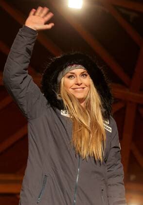ALPINE SKIING - FIS WC Cortina d Ampezzo CORTINA D AMPEZZO,ITALY,23.JAN.16 - ALPINE SKIING - FIS World Cup, downhill, ladies, award ceremony. Image shows Lindsey Vonn (USA). GEPAxpictures xChristianxWalgram