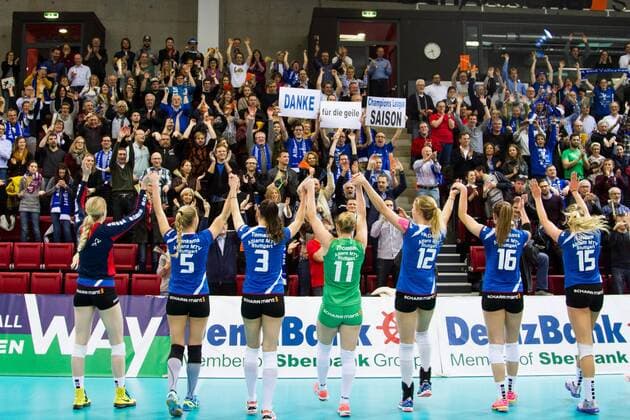 Volleyball, Damen Champions League, MTV Stuttgart - Azerrail Baku Stuttgart Jubel; Copyright: Wuechner Eibner-Pressefoto EP_NWR