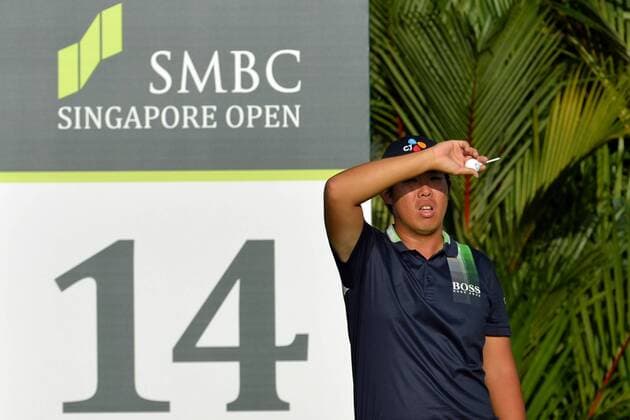 (160128) -- SINGAPORE, Jan. 28, 2016 -- An Byeong-hun of South Korea competes during the SMBC Singapore Open held at Singapore s Sentosa Golf Club Serapong course, Jan. 28, 2016. The SMBC Singapore Open is being held at Singapore s Sentosa Golf Club from Jan. 28 to Jan. 31. ) (SP)SINGAPORE-GOLF-SMBC SINGAPORE OPEN ThenxChihxWey 