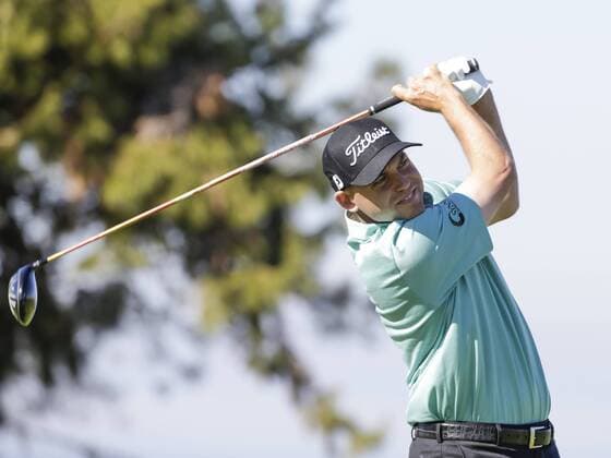January 28, 2016: Bill Haas tees off on the 8th hole of the North Course during the first round of the Farmers Insurance Open at Torrey Pines Golf Course in San Diego, California. PGA Golf Herren 2016: Farmers Insurance Open JAN 28 - ZUMAc04_