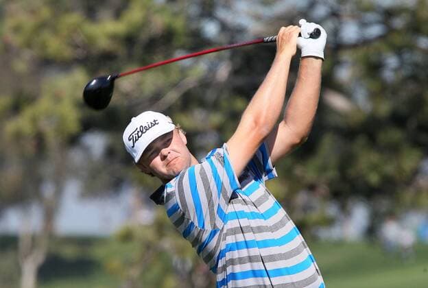Jan. 29, 2016 - San Diego, CA, USA - Patton Kizzire hits from the 5th tee during the second round of the Farmers Insurance Open on Torrey Pines south course on Friday, Jan. 29, 2016. Rickie Fowler looks to the ocean as he waits to putt on scenic hole 3 of the South Course. - ZUMAm67_