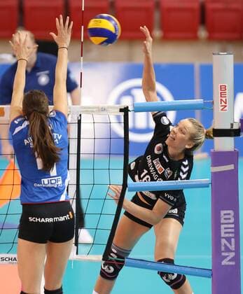 Stuttgart Volleyball Allianz MTV Stuttgart vs. Dresdner SC, Katharina Schwabe (Dresden)