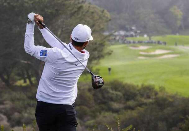 January 30, 2016: Ollie Schniederjans tees off on the 13th hole of the South Course during the third round of the Farmers Insurance Open at Torrey Pines Golf Course in San Diego, California. PGA Golf Herren 2016: Farmers Insurance Open JAN 30 - ZUMAc04_