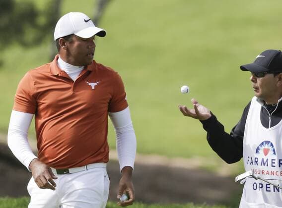 January 30, 2016: Jhonattan Vegas tosses a ball to his caddie on the South Course during the third round of the Farmers Insurance Open at Torrey Pines Golf Course in San Diego, California. PGA Golf Herren 2016: Farmers Insurance Open JAN 30 - ZUMAc04_