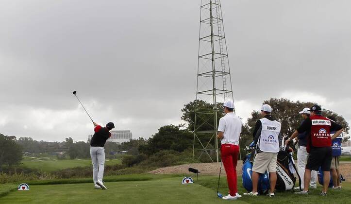 January 30, 2016: Henrik Norlander tees off on the 13th tee box on the South Course during the third round of the Farmers Insurance Open at Torrey Pines Golf Course in San Diego, California. PGA Golf Herren 2016: Farmers Insurance Open JAN 30 - ZUMAc04_