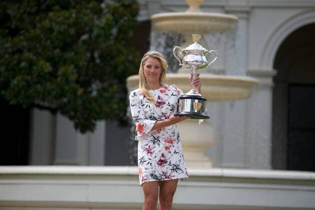 Angelique Kerber mit Pokal im Government House, Australian Open 2016 Tennis - Australian Open 2016 - Grand Slam ITF ATP Tennis Herren WTA Tennis Damen - Melbourne Park - Melbourne - Victoria - Australia - 31 January 2016.